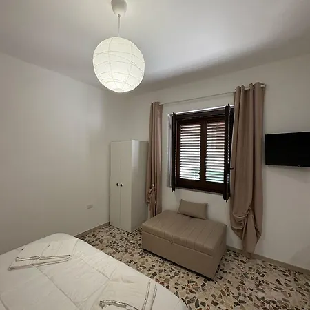 Da Peppino E Nicchella Apartment Marina di Camerota