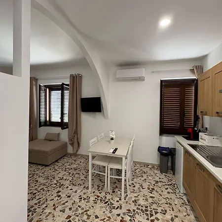 Da Peppino E Nicchella